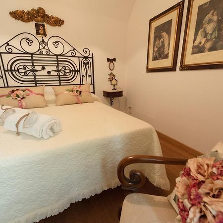 La Casa Degli Angeli Bed & Breakfast Salerno Exterior foto