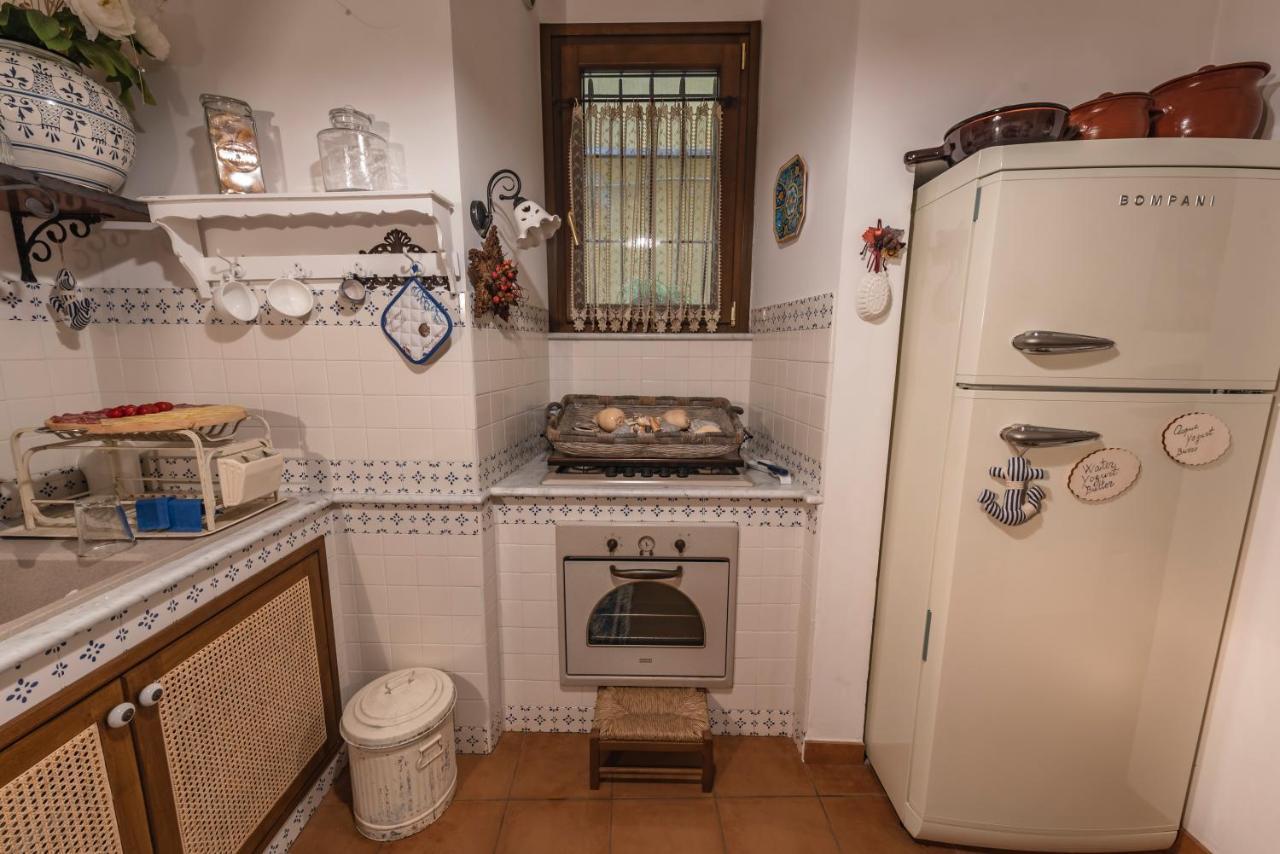 La Casa Degli Angeli Bed & Breakfast Salerno Exterior foto